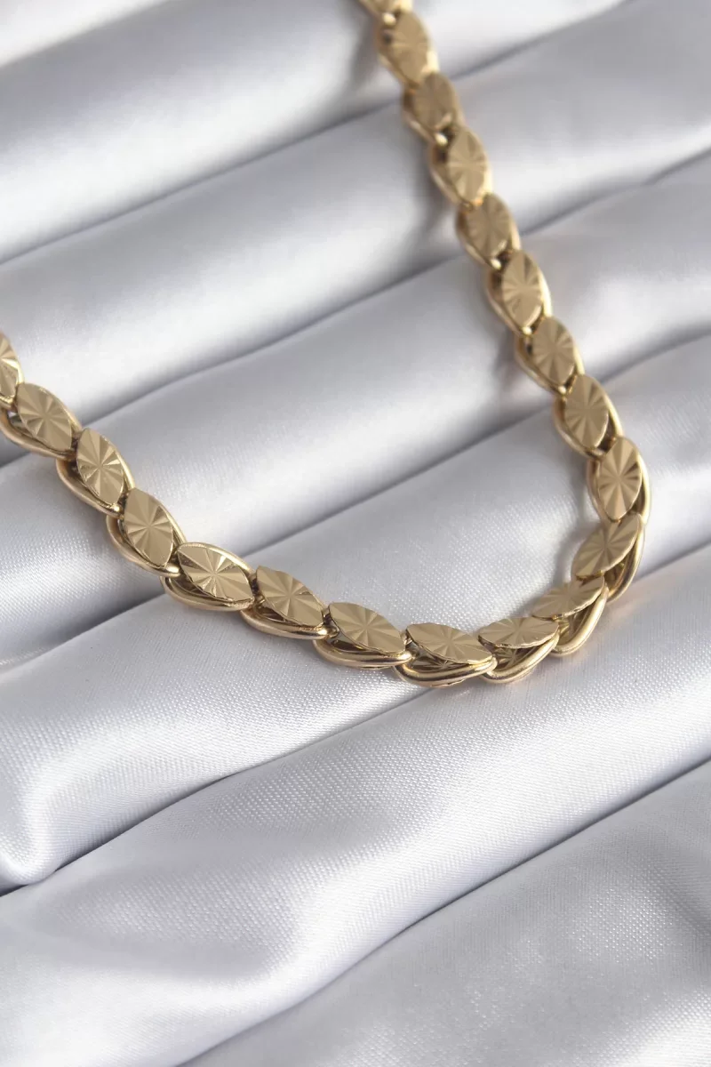 316L Çelik Gold Renk Lazer Kesim Arpa Zincir Model Kadın Kolye - 