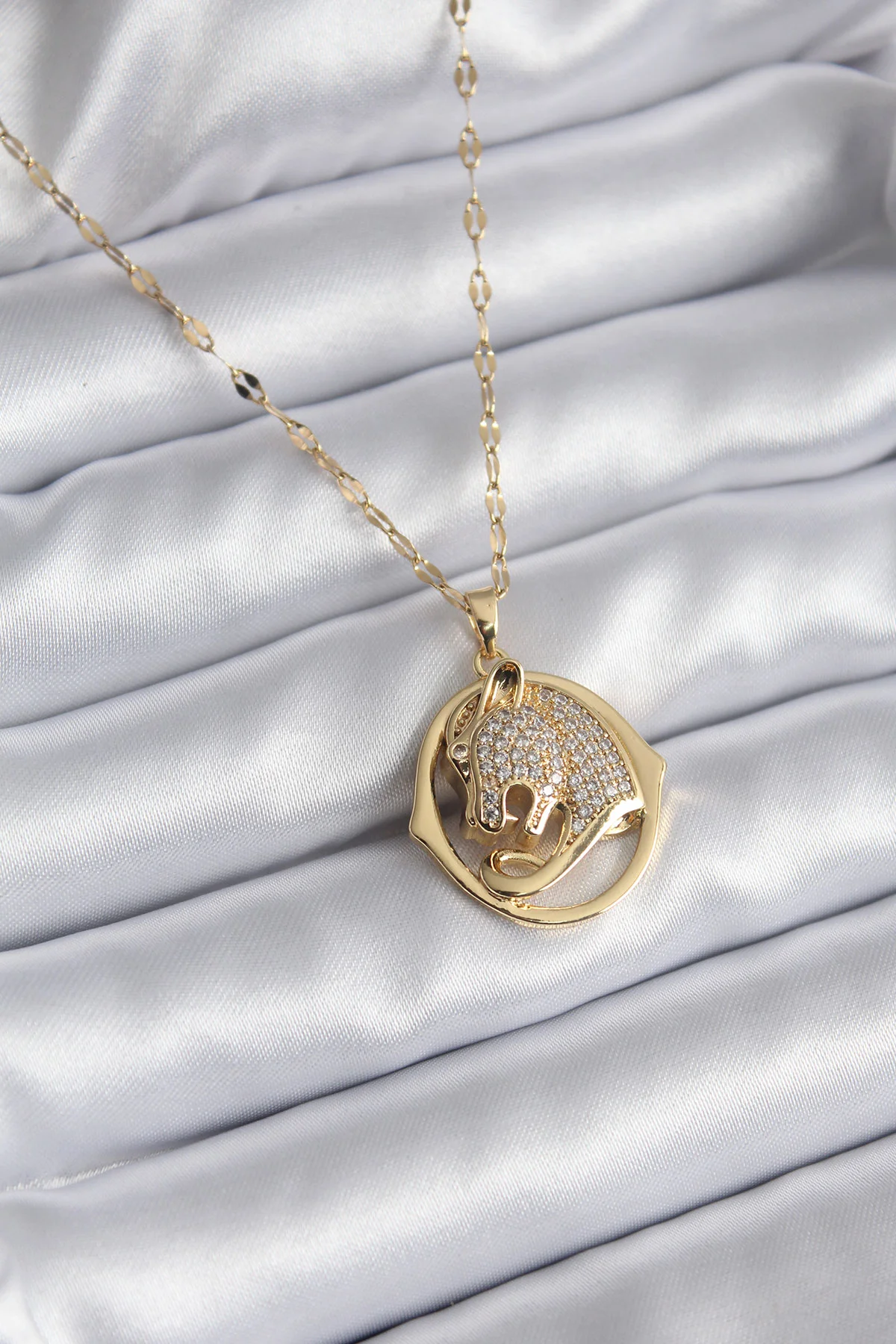 316L Çelik Gold Zirkon Taşlı Jaguar Model Kadın Kolye 5886