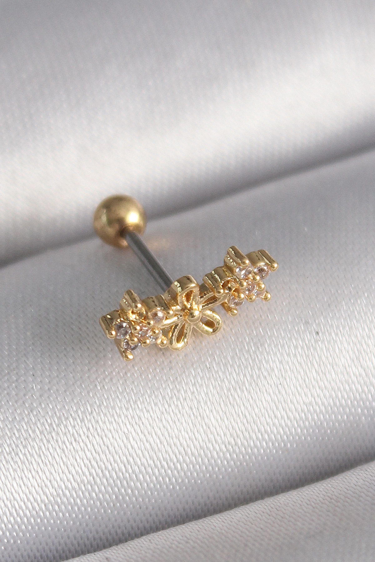 316L Çelik Gold Renk Zirkon Taşlı Çiçek Tragus Piercing - TJ-PR12