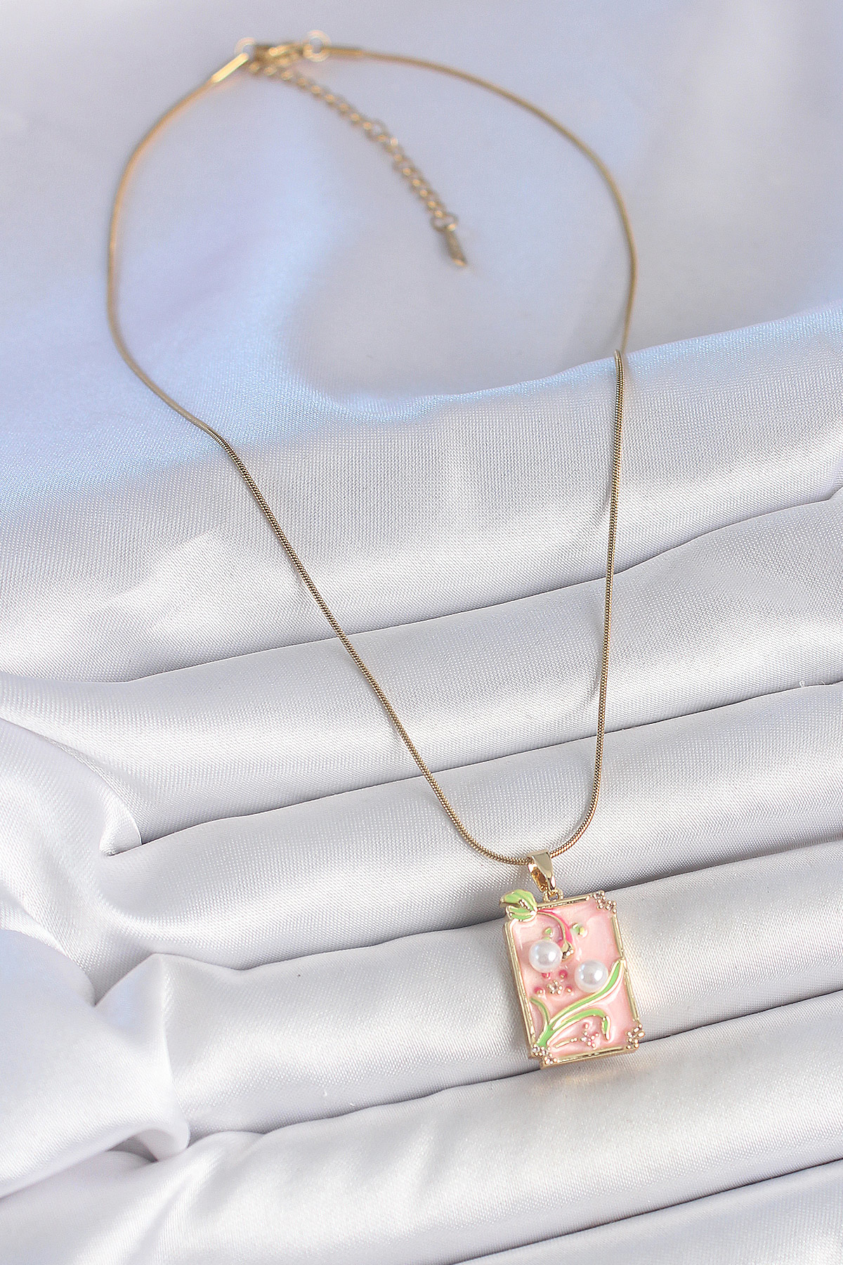 316L Çelik Gold Renk Zincir Pembe Mineli İncli Çiçek İşlemeli Por