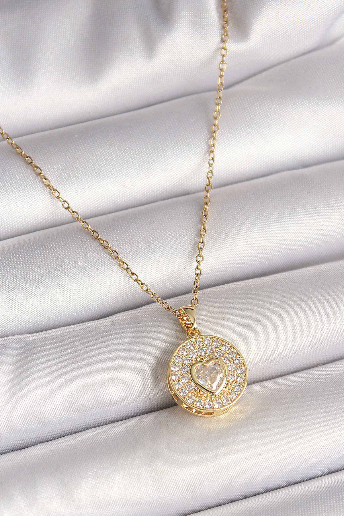 316L Çelik Gold Renk Zincir Madalyon Zirkon Taşlı Kalp Model Kadı