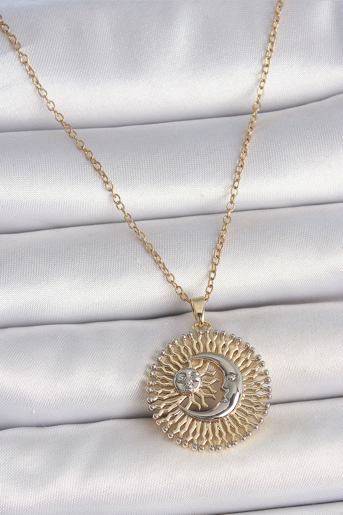 316L Çelik Gold Renk Mix Renk Ay Güneş Model Kadın Kolye SL11583