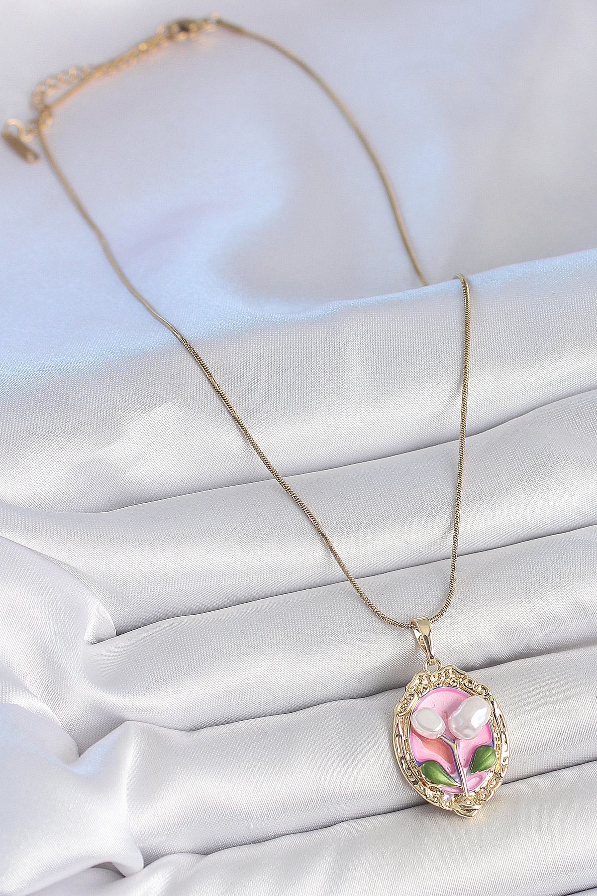 316L Çelik Gold Renk Zincir Pembe Mineli İncili Çiçek İşlemeli Po