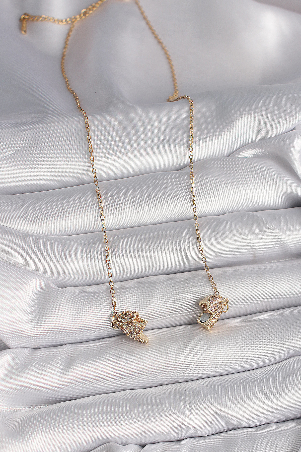 316L Çelik Gold Renk Zincir Zirkon Taşlı Mıknatıslı Kalp Model Ka