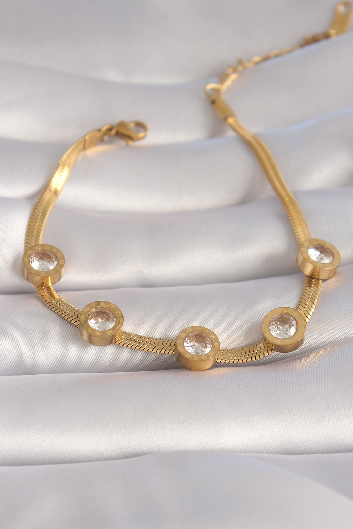 316L Çelik Gold Renk Zirkon Taşlı İtalyan Zincir Model Kadın Bile 316L Çelik Gold Renk Zirkon Taşlı İtalyan Zincir Model Kadın Bile