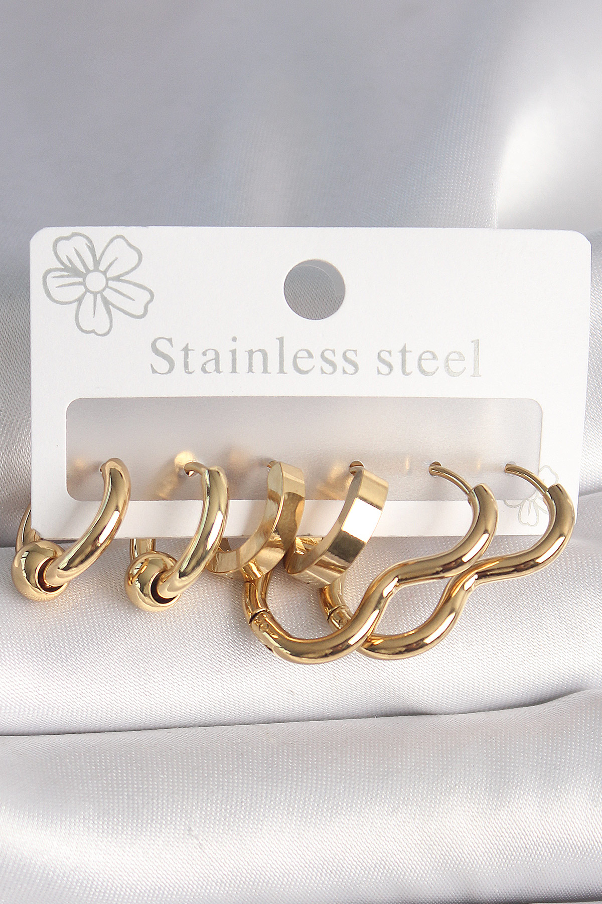 Stillove 316L Çelik Gold Renk Kalp Halka Model Kadın Küpe Seti Sl10975