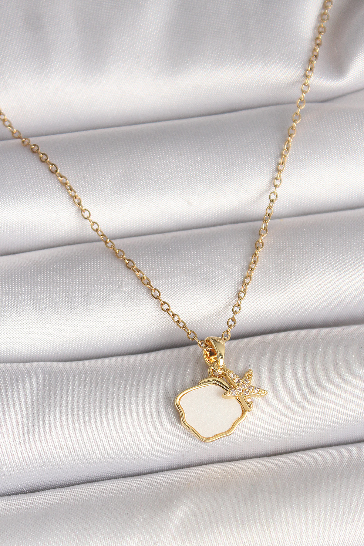 316L Çelik Gold Renk Zincir Sallantı Beyaz Mineli Deniz Kabuğu Zi