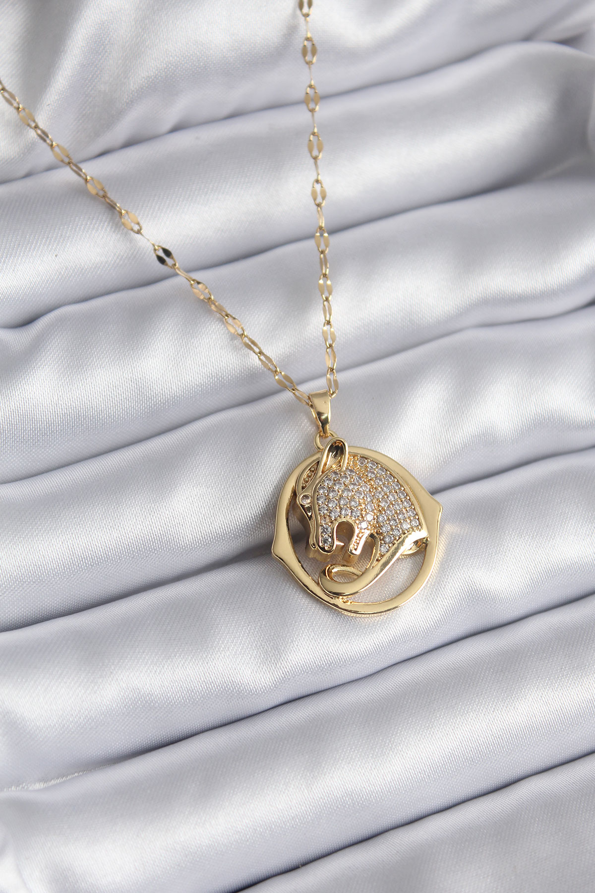 316L Çelik Gold Renk Zirkon Taşlı Puma Model Kadın Kolye - TJ-BKO