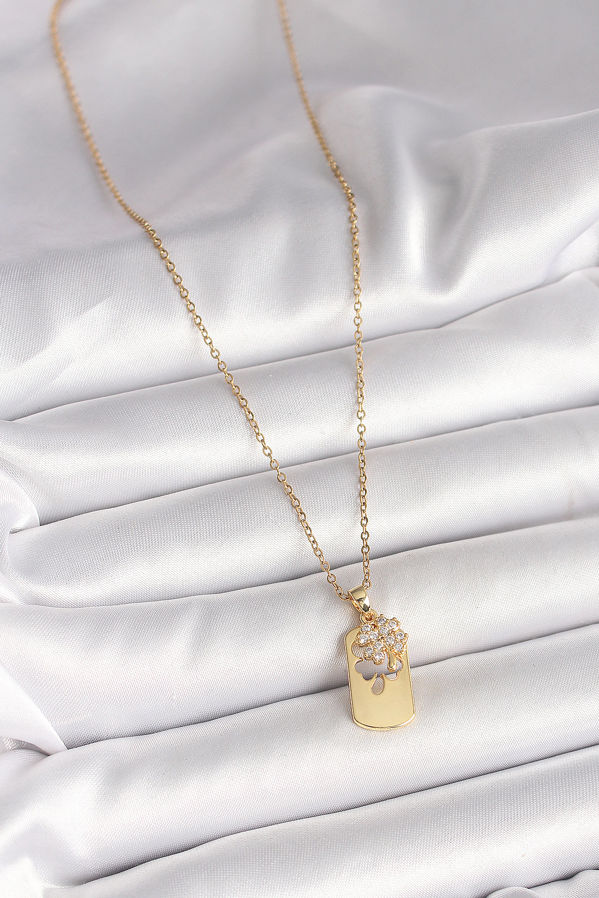 316L Çelik Gold Renk Zincir Zirkon Taşlı Yonca Model Kadın Kolye 