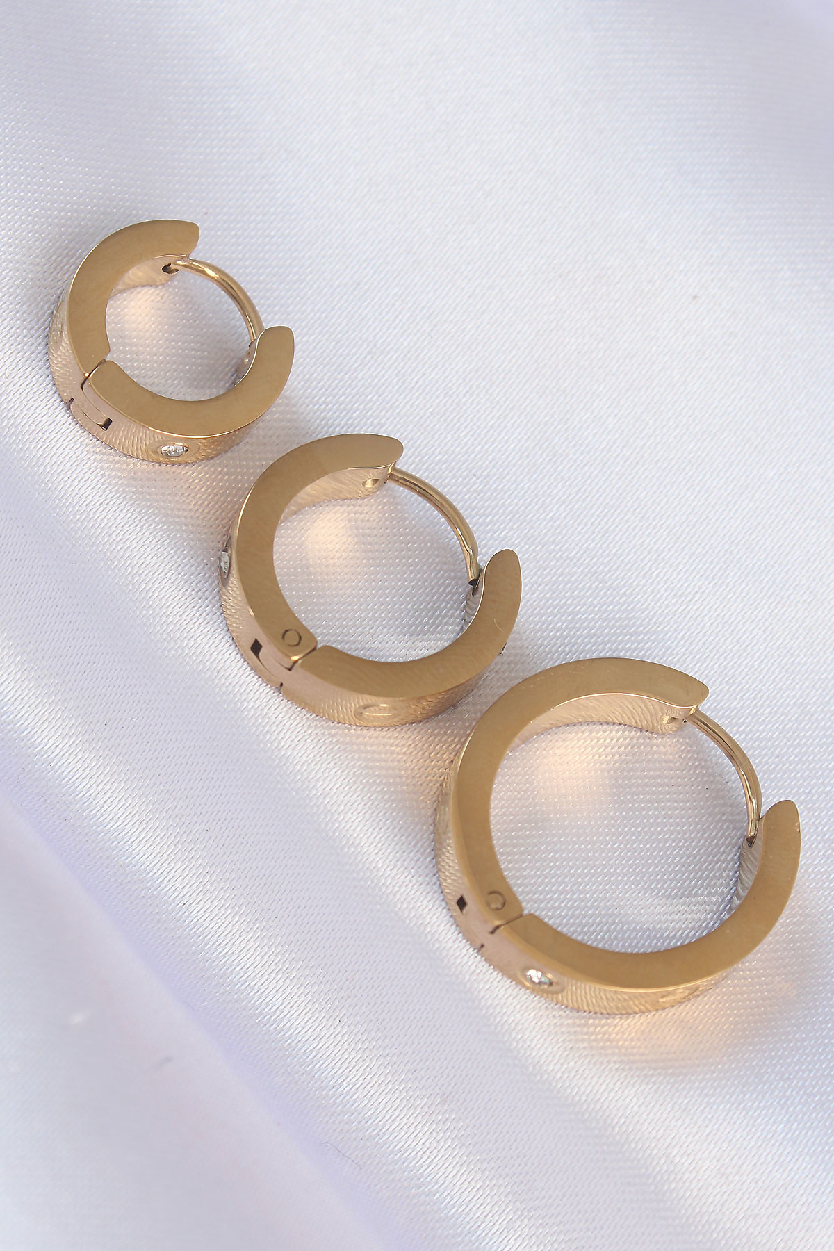 316L Çelik Gold Renk Zirkon Taşlı Model 3lü Halka Küpe - TJ-BKP90