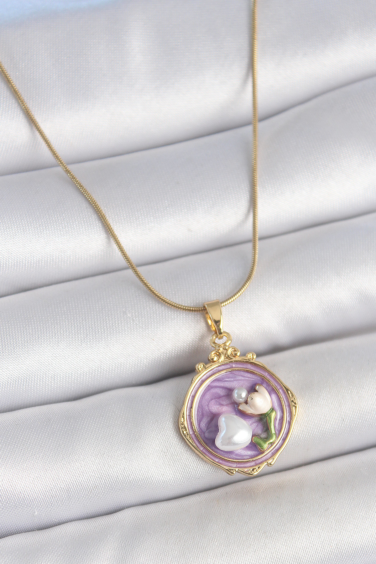 Stillove 316L Çelik Gold Renk Zincir Mor Mineli İncili Çiçek İşlemeli Port