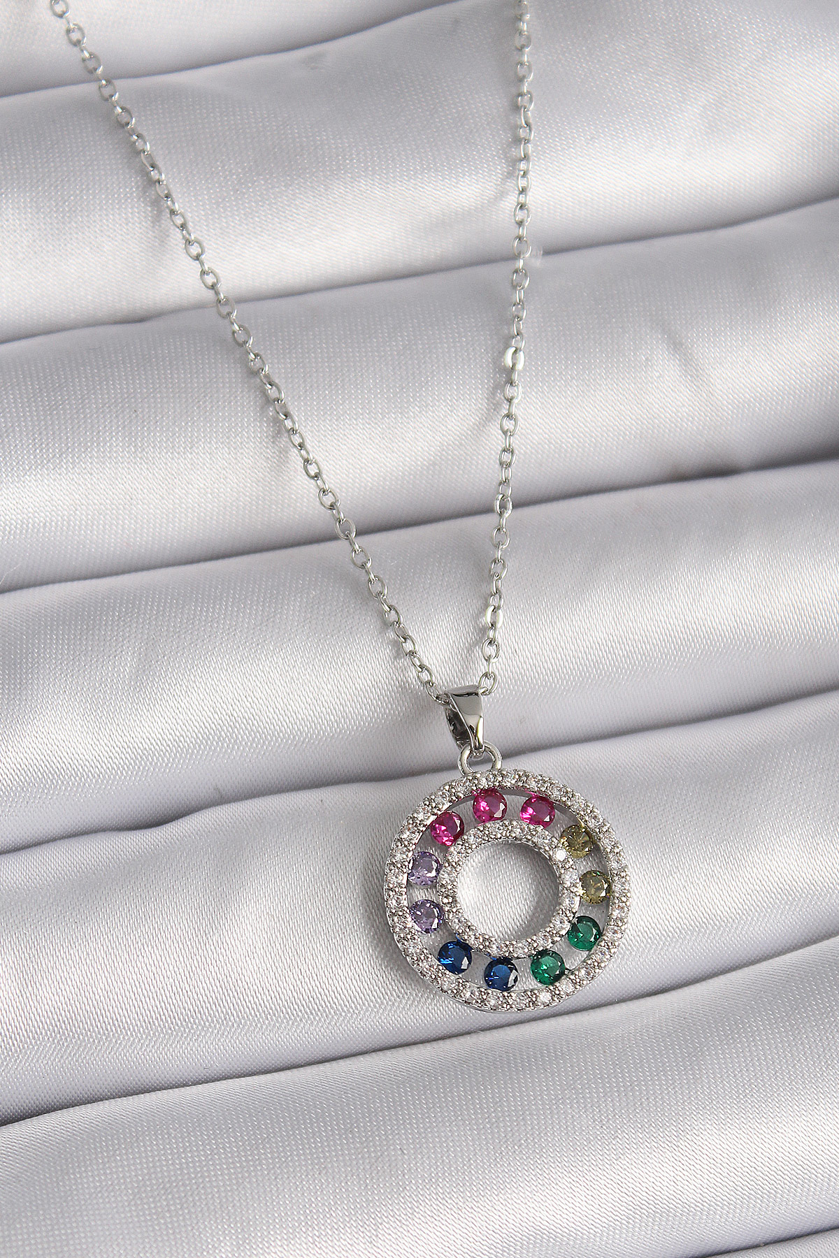 Stillove 316L Çelik Gümüş Renk Zincir Renkli Zirkon Taşlı Madalyon Model K