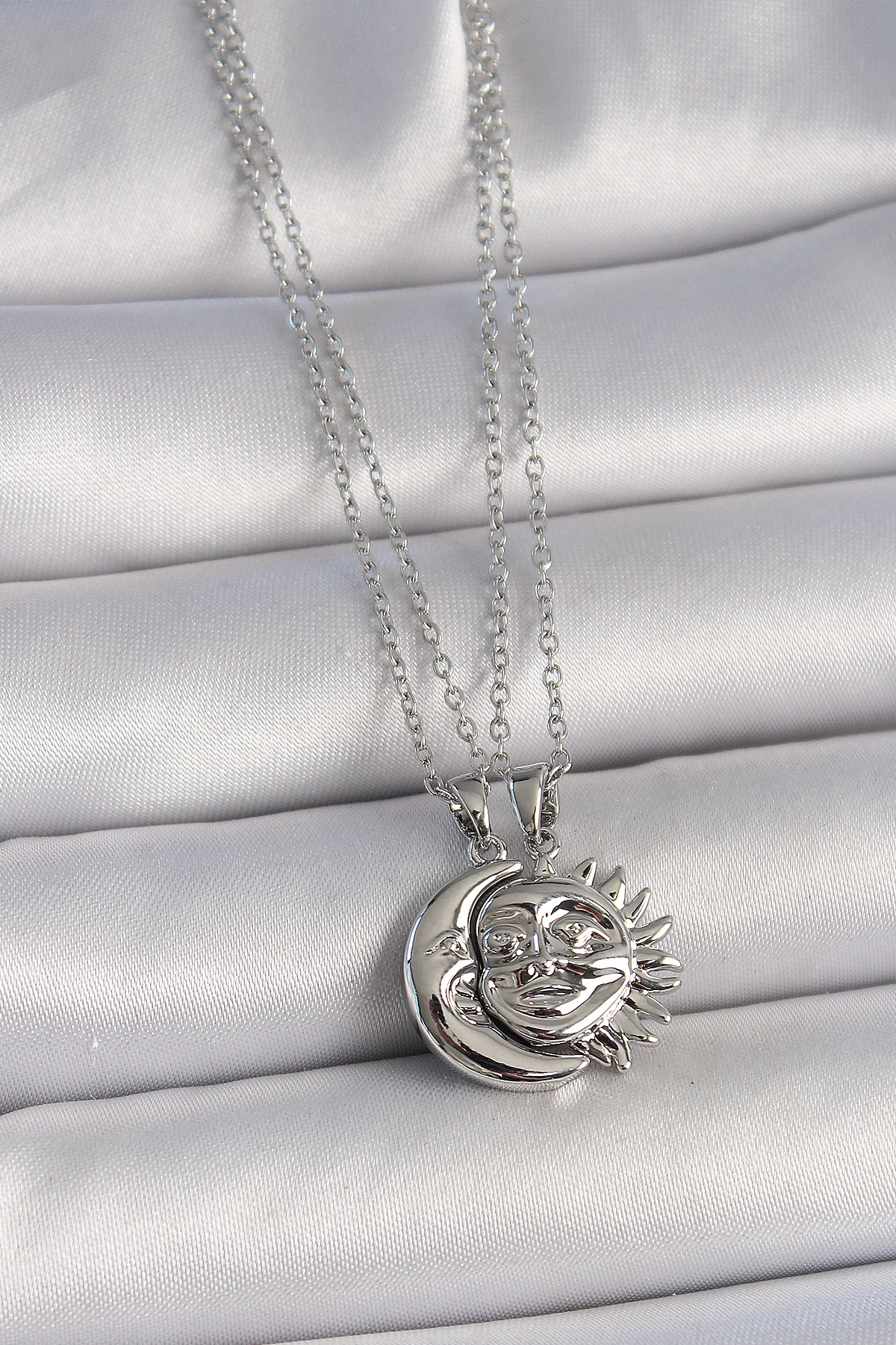 316L Çelik Gümüş Renk Ay Güneş Model Arkadaşlık Kadın Kolye - TJ-