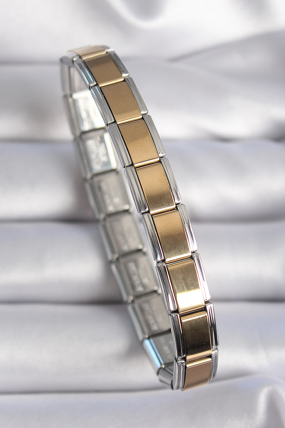 316L Çelik Gümüş Gold Renk Kalp İşleme Nomination Model Kadın Bil