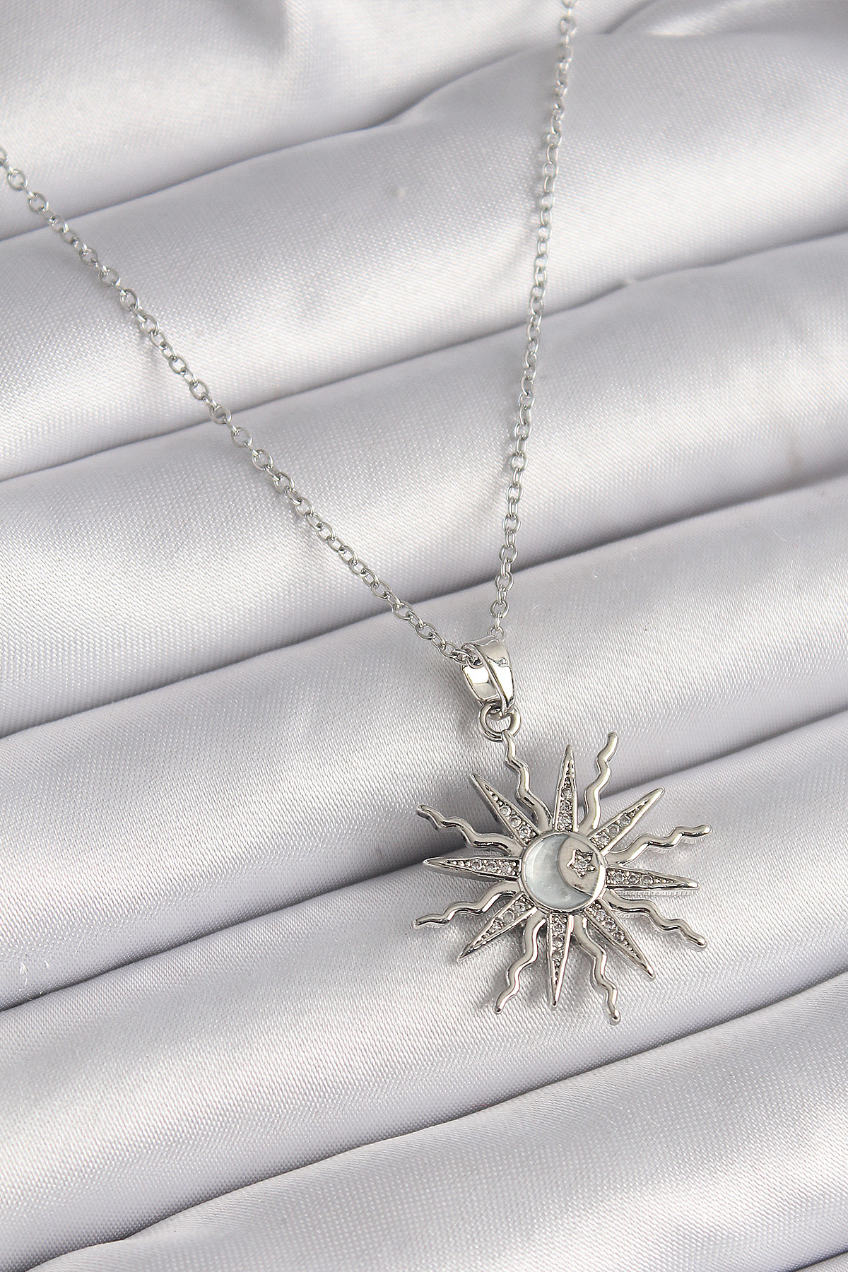 Stillove 316L Çelik Gümüş Renk Zincir Zirkon Taşlı Yıldız Model Sedefli Ay