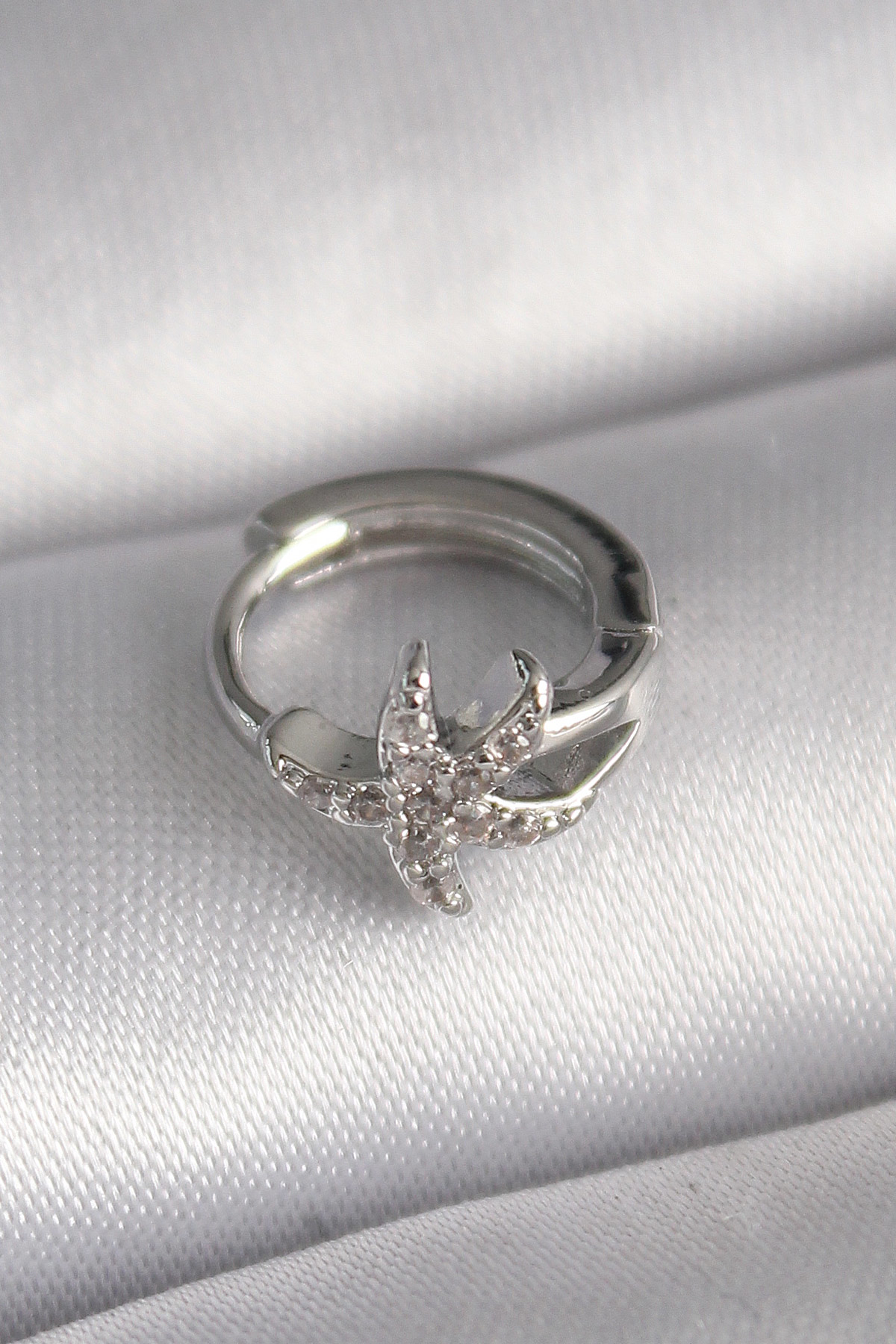 316L Çelik Gümüş Renk Zirkon Taşlı Deniz Yıldızı Model Tragus Pie