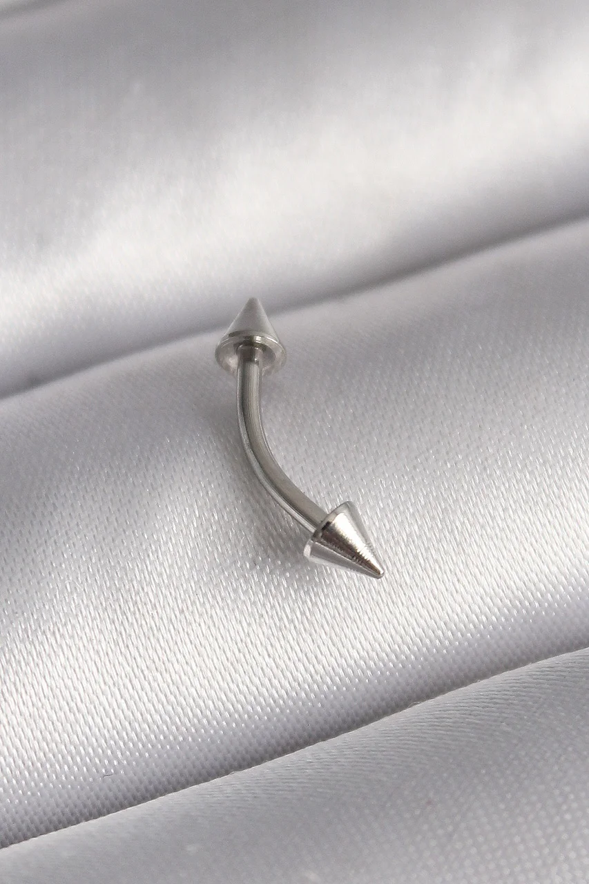 316l Çelik Gümüş Renk Çivi Model Piercing Diğer