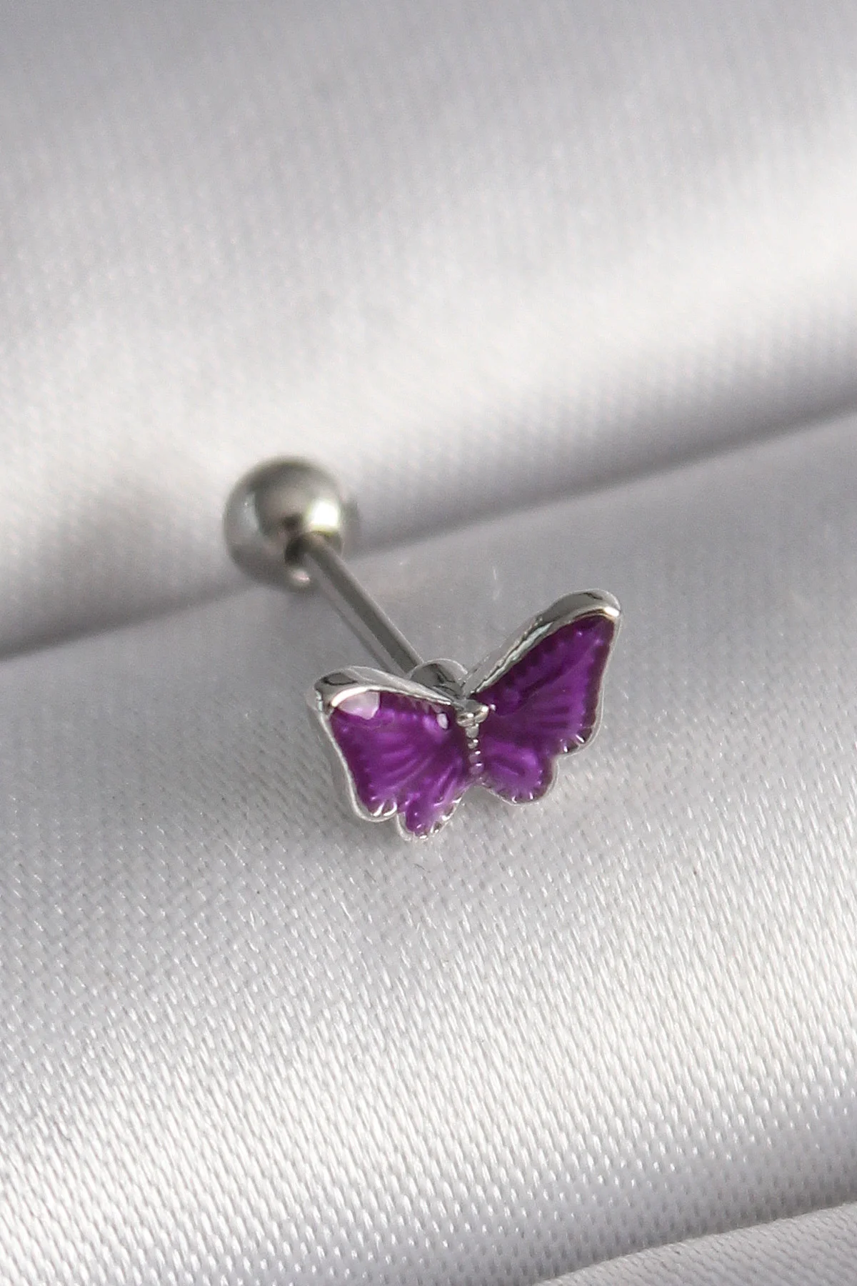 316L Çelik Gümüş Renk Mor Kelebek Tragus Piercing - Paslanmaz ve Şık