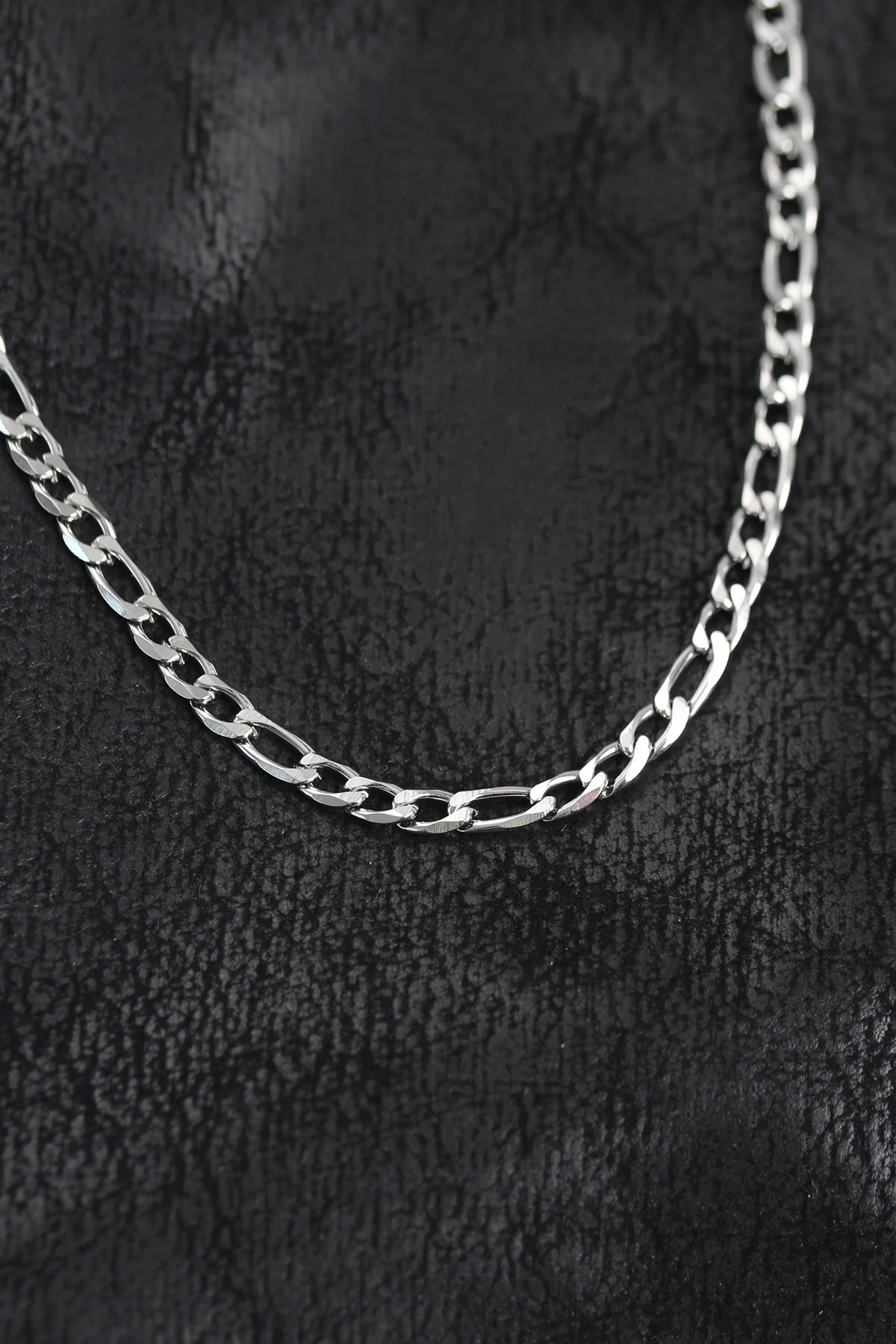 316L Çelik Gümüş Renk Figaro Zincir Model Erkek Kolye