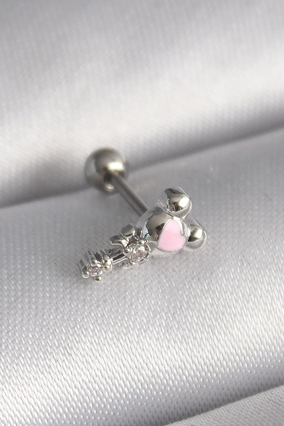 316L Çelik Gümüş Renk Zirkon Taş Detay Pembe Kalp İşleme Tragus Piercing 5886