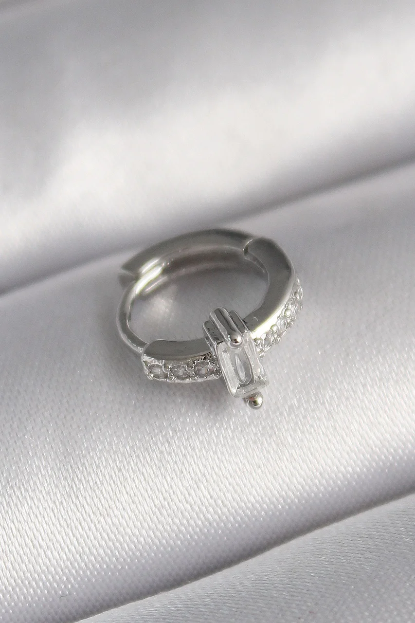 316l Çelik Gümüş Renk Zirkon Taşlı Tragus Piercing Tj-pr1307 Diğer Fiyatı, Yorumları ve Özellikleri