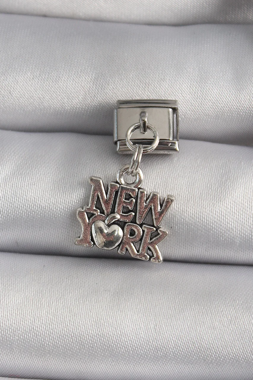 316l Çelik Gümüş Renk Sallantı New York Yazı Model Nomination Charm Tj-bc1120 Diğer