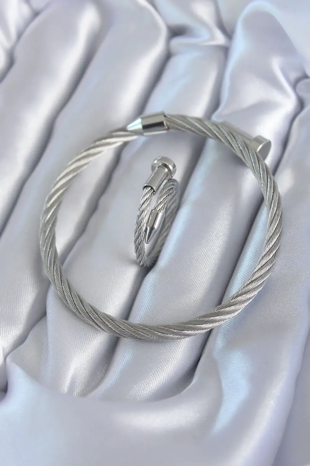 316L Çelik Gümüş Renk Sarmal Model Erkek Bileklik Yüzük Kombini 316L Çelik Gümüş Renk Sarmal Model Erkek Bileklik Yüzük Kombini