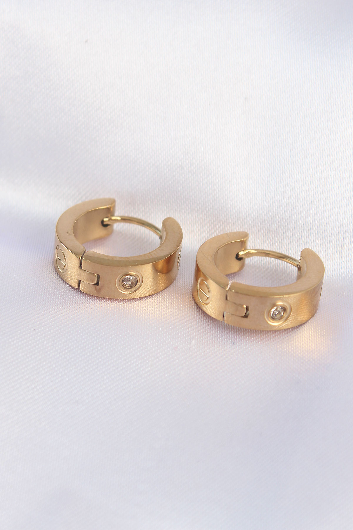 316L Çelik Özel Seri   Gold Renk Zirkon Taşlı Minimal Cartier Mod
