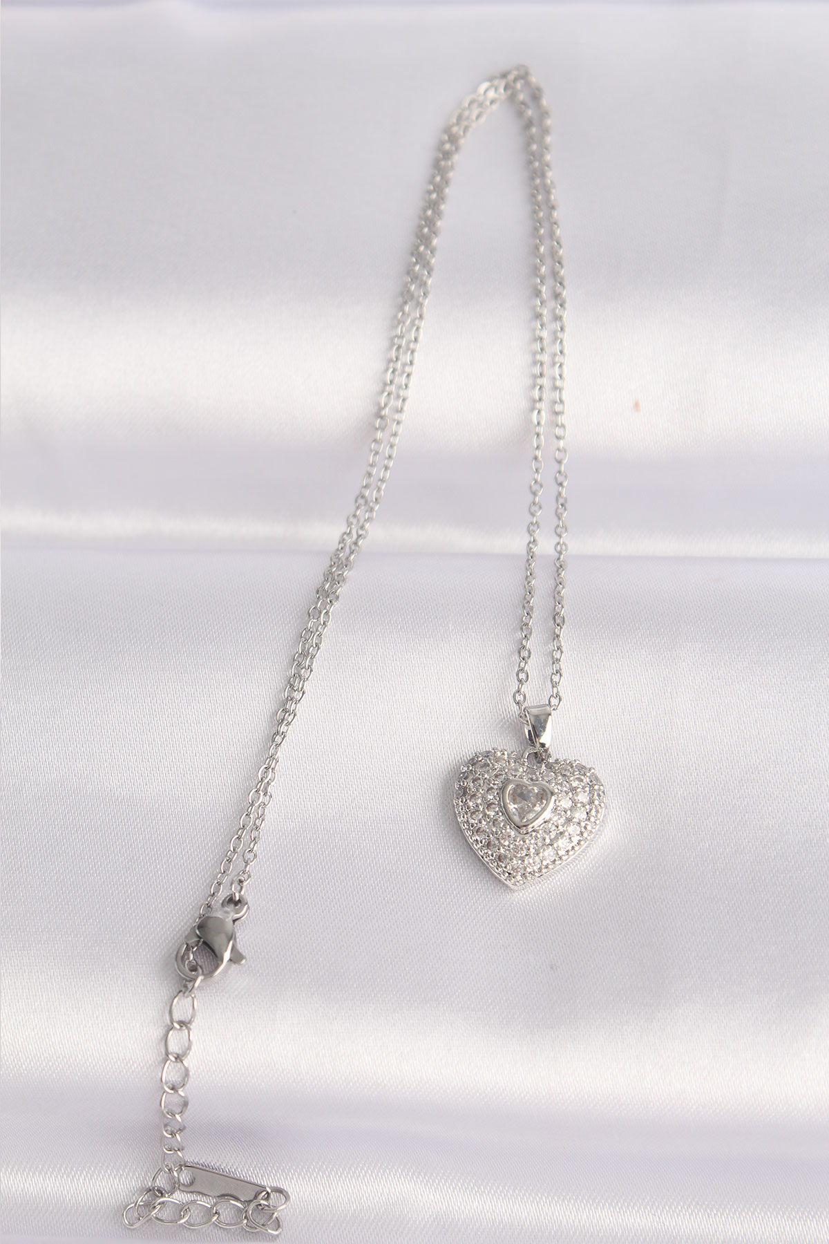 316L Çelik Özel Seri   Zincir Gümüş Renk Zirkon Taşlı Kalp Kolye