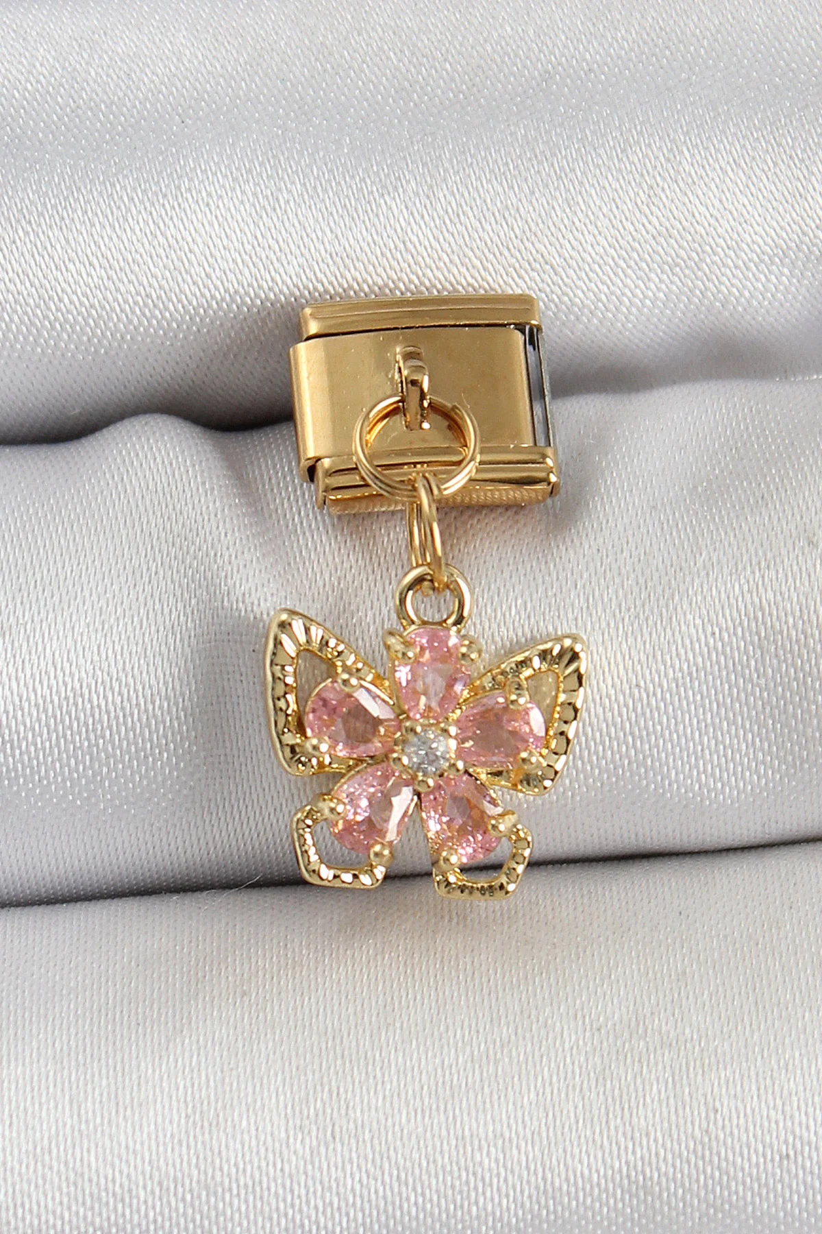 316L Çelik Sallantılı Zirkon Taşlı Çiçek Figürlü Kelebek Model Gold Renk Nomination Charm -1492