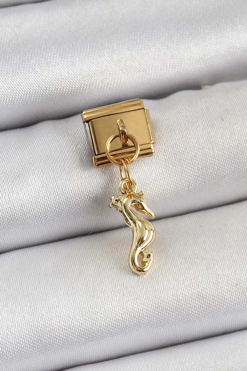 316L Çelik Sallantılı Deniz Atı Model Gold Renk Nomination Charm - Lisinya