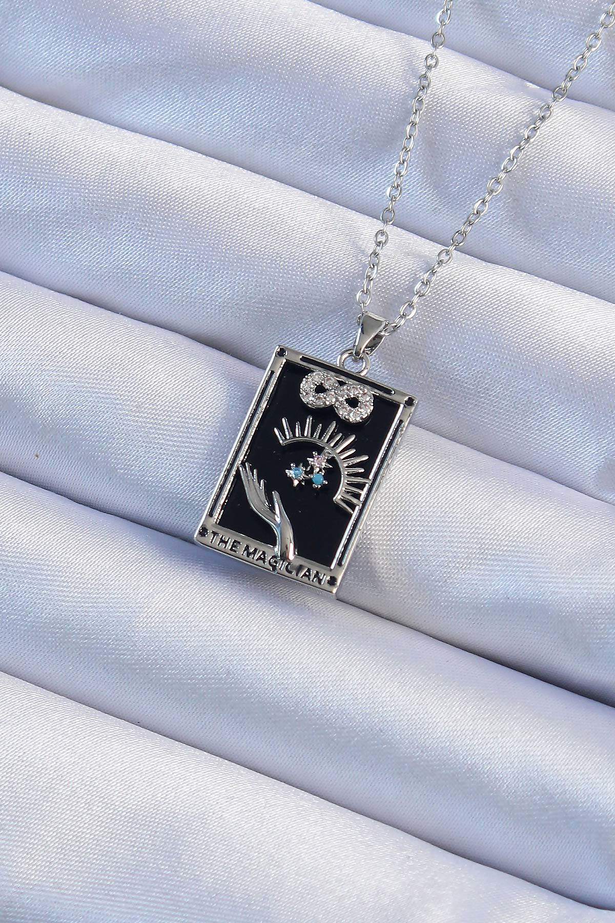 316L Çelik Zincir Gümüş Renk Zirkon Taşlı Sonsuzluk Figürlü Tarot