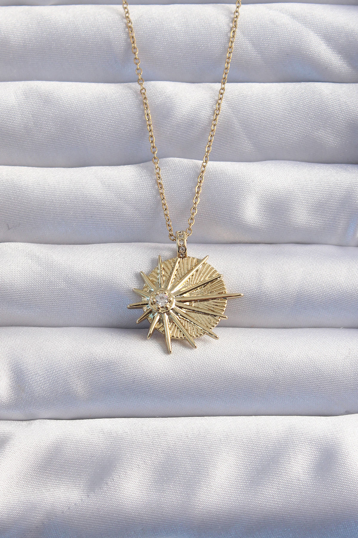 316L Çelik Zincir Gold Renk Zirkon Taşlı Star Model Kolye - TJ-BK