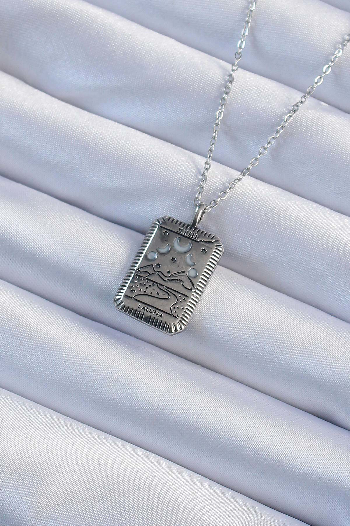 316L Çelik Zincir Eskitme Gümüş Renk Ay Figürlü Tarot Kolye SL871