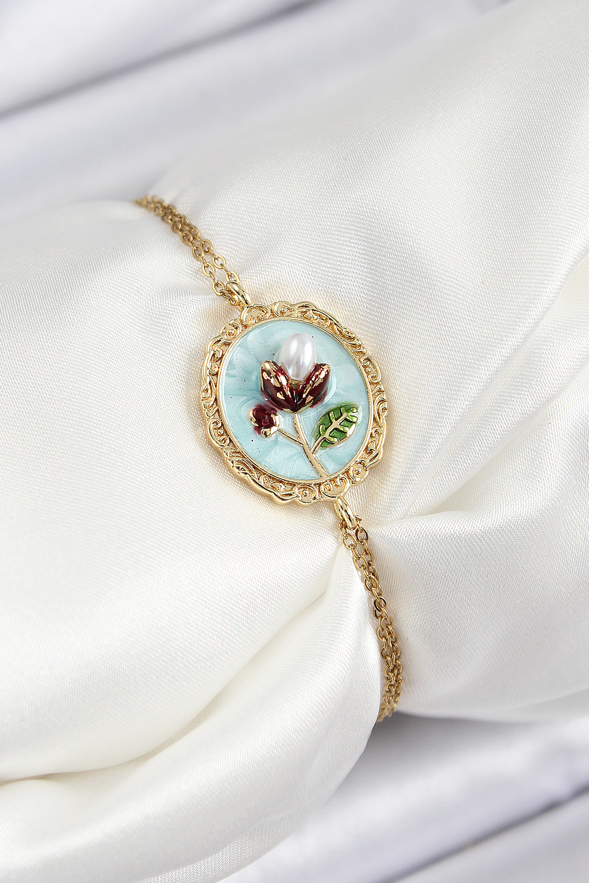 316L Çelik Zincir Turkuaz Mineli Sanatsal Portre İnci Detaylı Lal