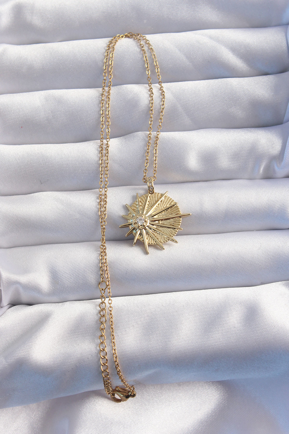 316L Çelik Zincir Gold Renk Zirkon Taşlı Star Model Kolye - TJ-BK