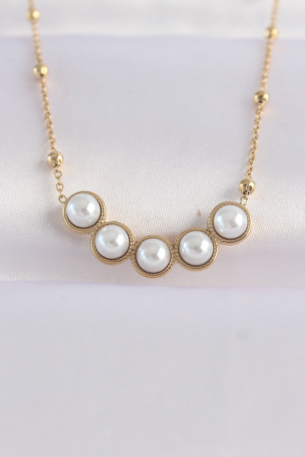 Stillove 316L Çelik Zincir Altın Renk Sıralı İnci Taşlı Kolye Sl7744