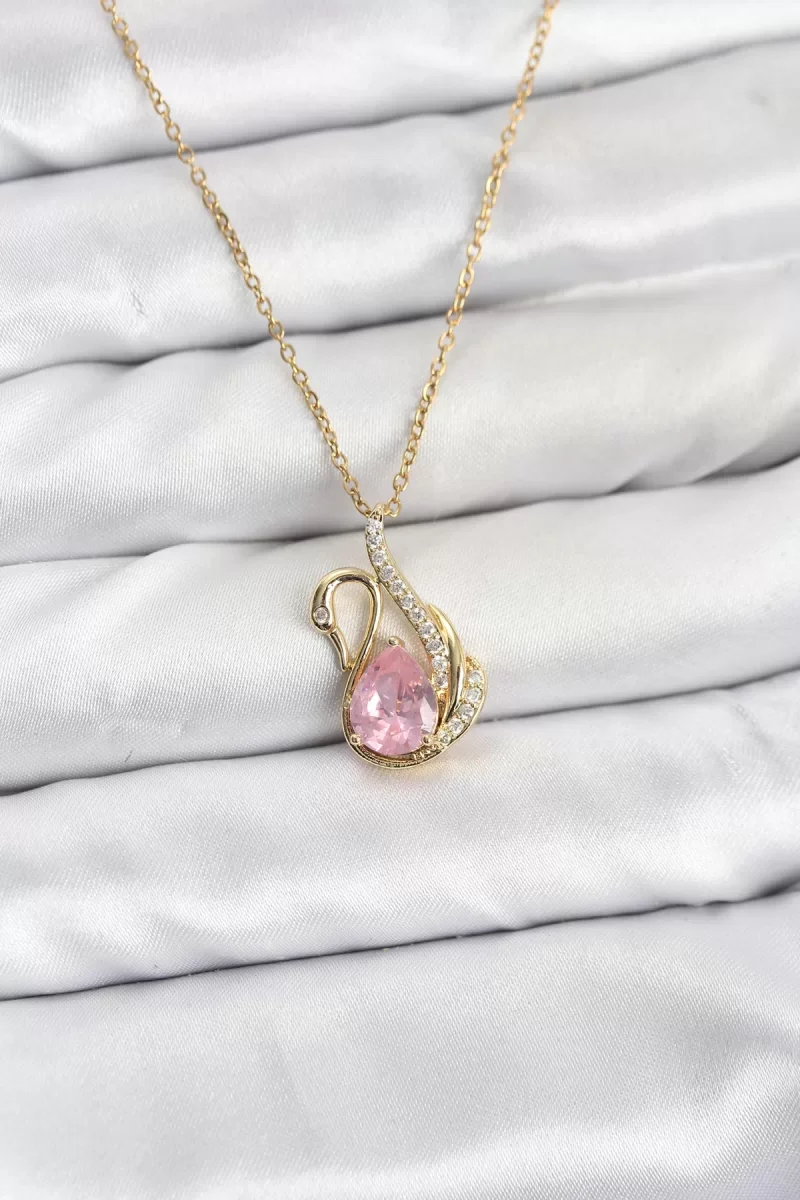 316L Çelik Zincir Gold Renk Pembe Kuğu Model Zirkon Taşlı Kadın Kolye - Lisinya