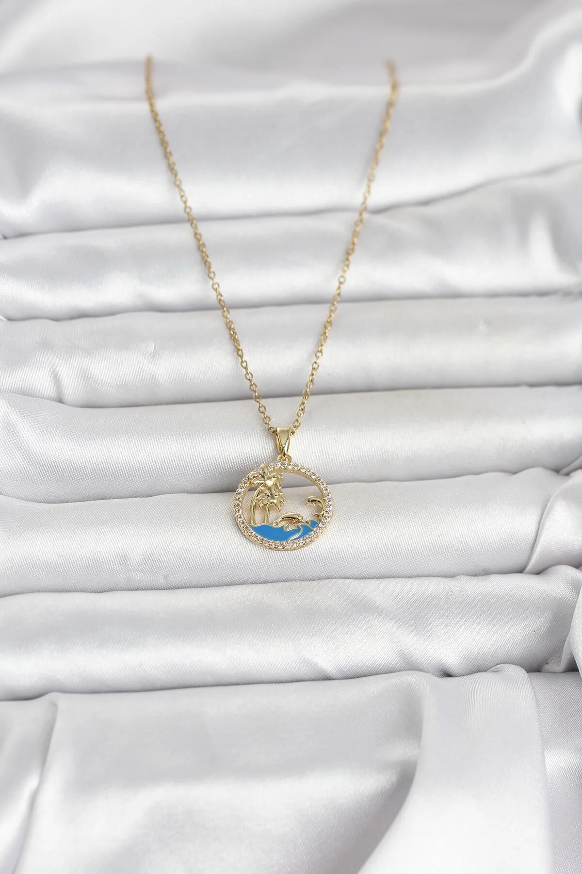 316L Çelik Zincir Gold Renk Zirkon Taşlı Deniz Temalı Kadın Kolye