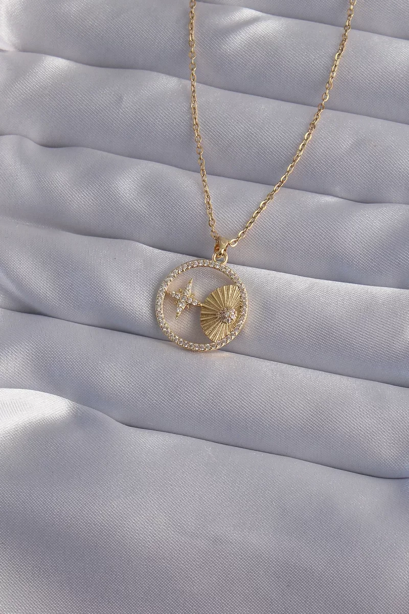 316L Çelik Zincir Gold Renk Zirkon Taşlı Yıldız Figürlü Oval Koly
