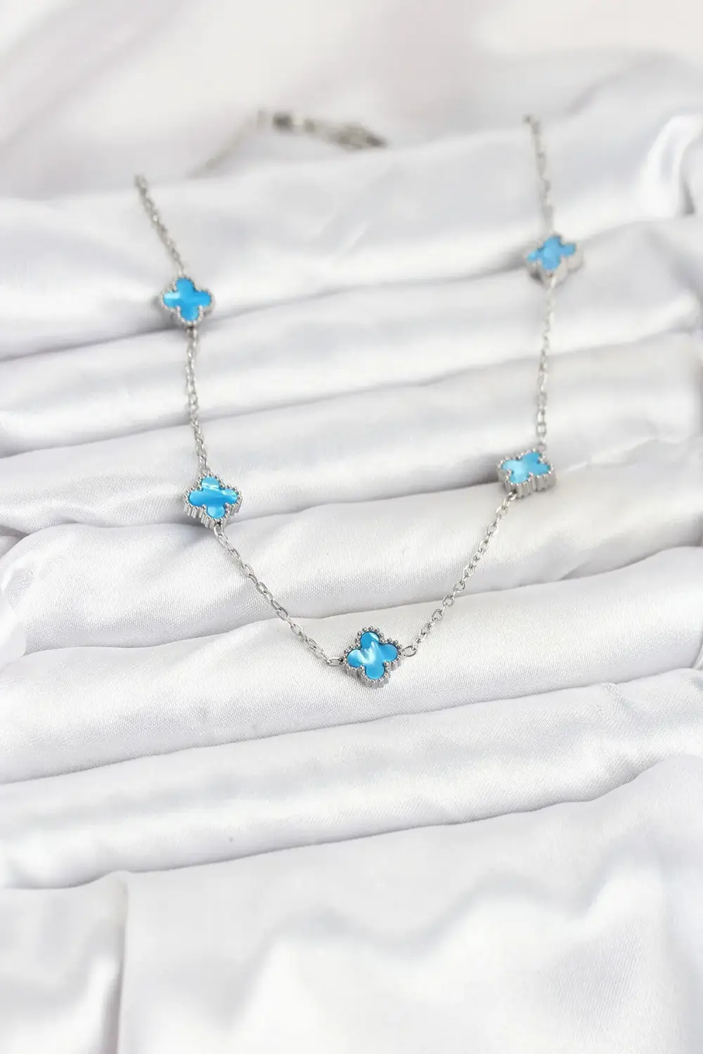 316L Çelik Zincir Gümüş Renk Buz Mavisi Baby Boy Yonca Kadın Koly