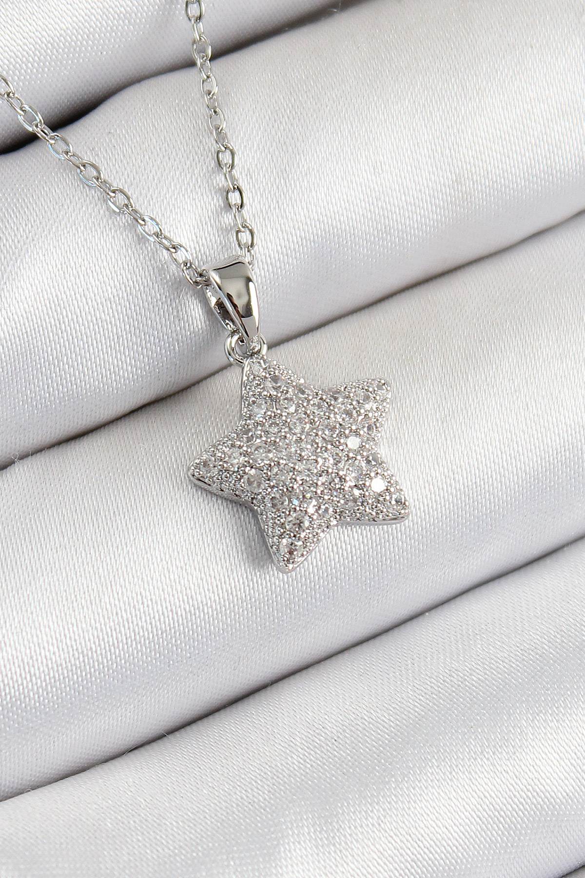 316L Çelik Zirkon Taşlı Yıldız Model Gümüş Renk Kadın Kolye