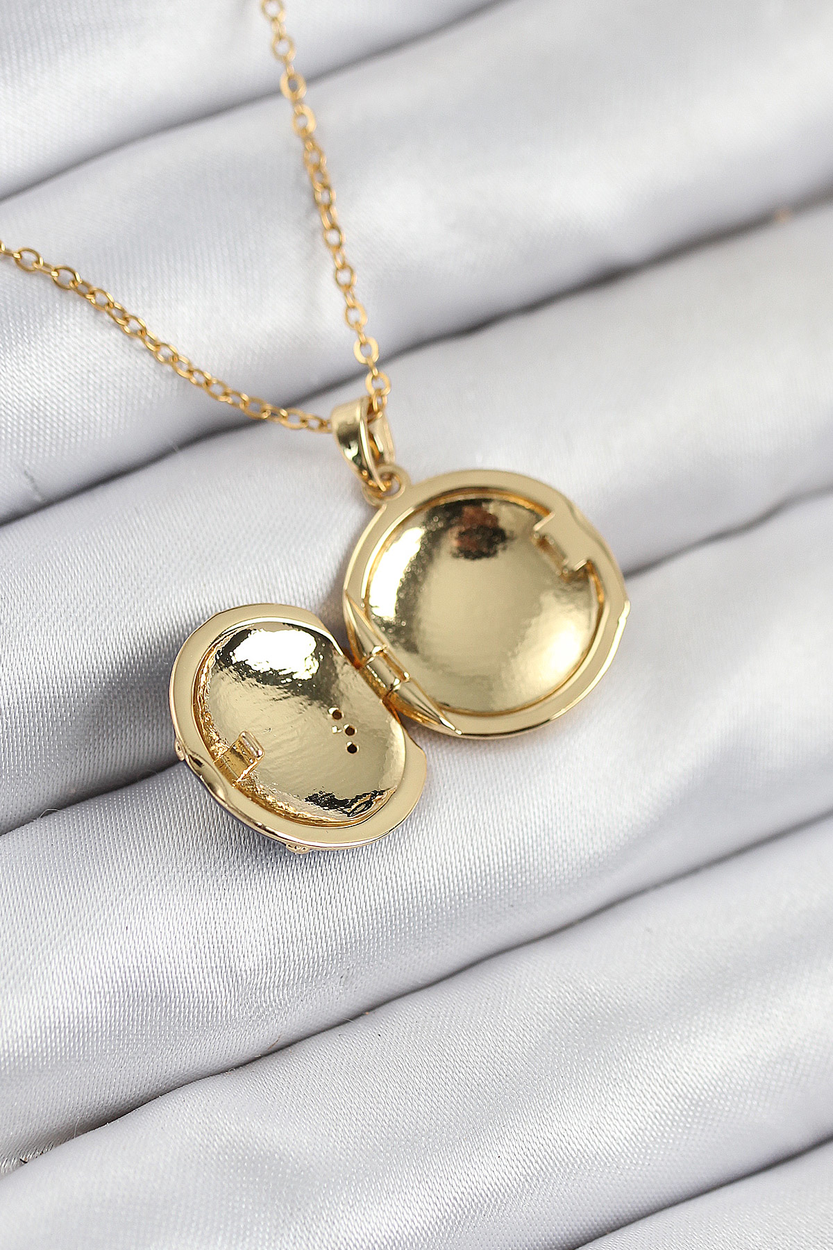 316L Çelik Zirkon Taşlı Açılabilr Kapaklı Gezegen Model Gold Renk