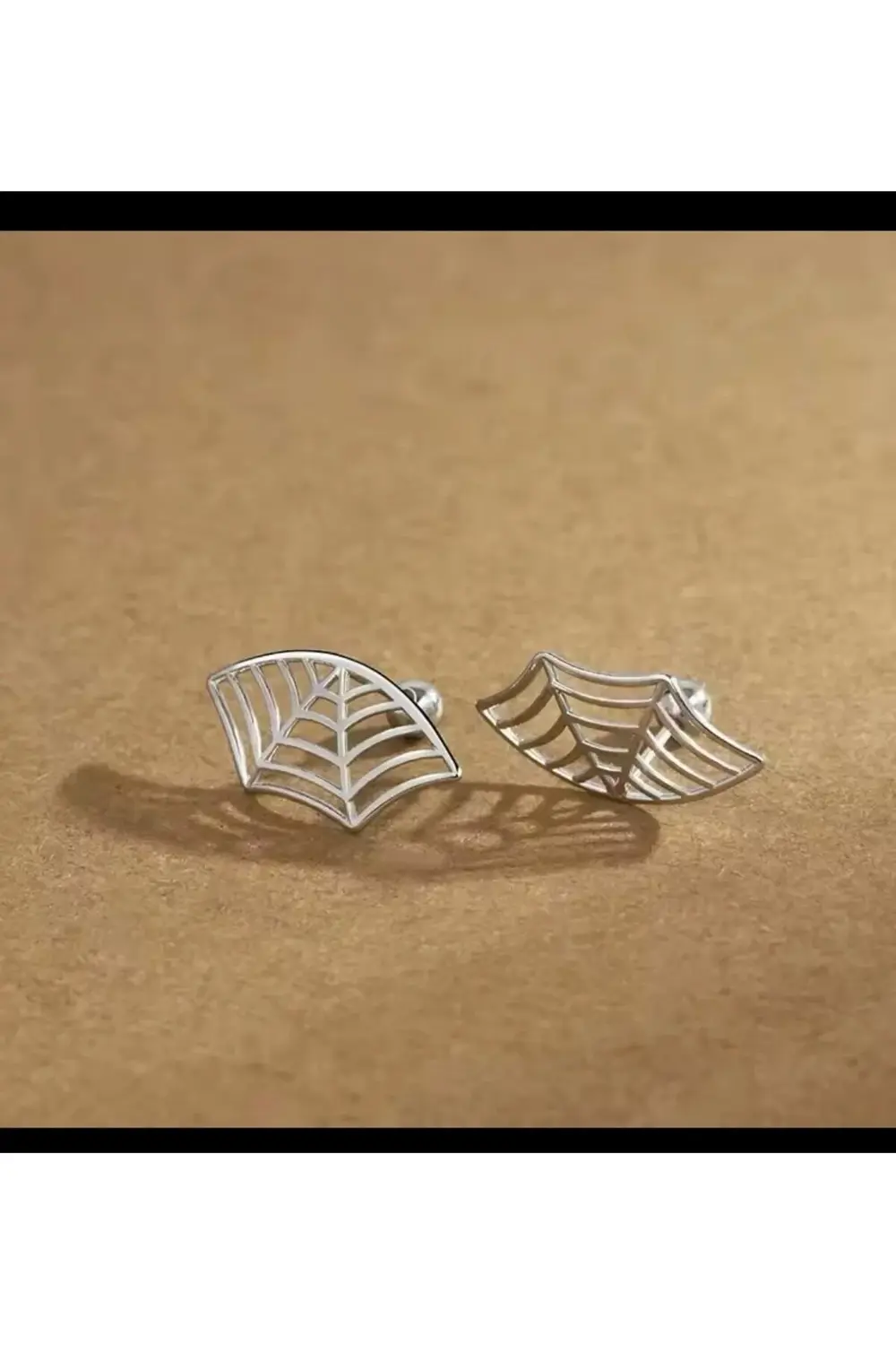 Arescollection 316L Cerrahi Çelik Örümcek Ağı Şeklinde Helix Piercing ( 1 Adet S