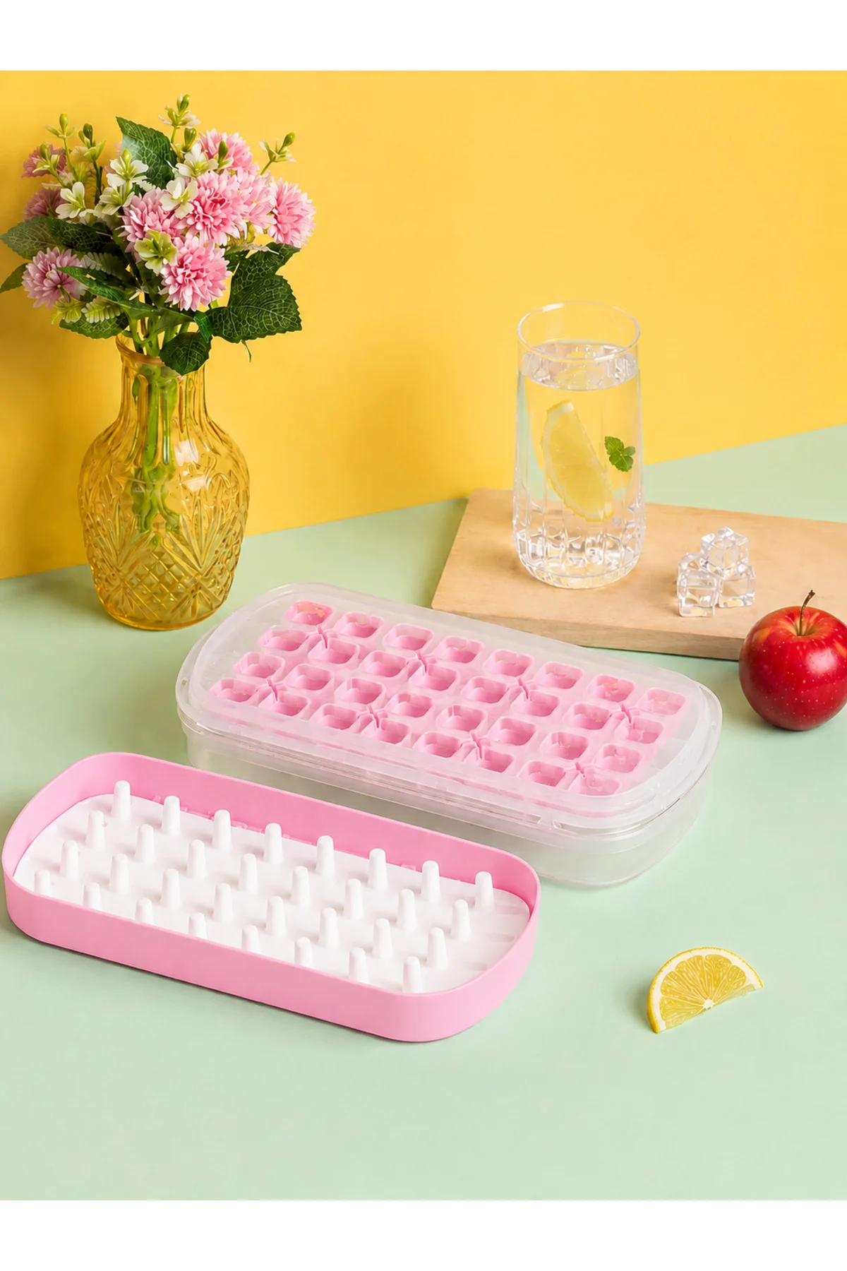 32 Bölmeli Hazneli Basmalı Buzluk – Silikon Kolay Buz Çıkarma Sistemi, Kapaklı Buz Saklama Haznesi, BPA Free Pratik Buz Yapıcı Pembe