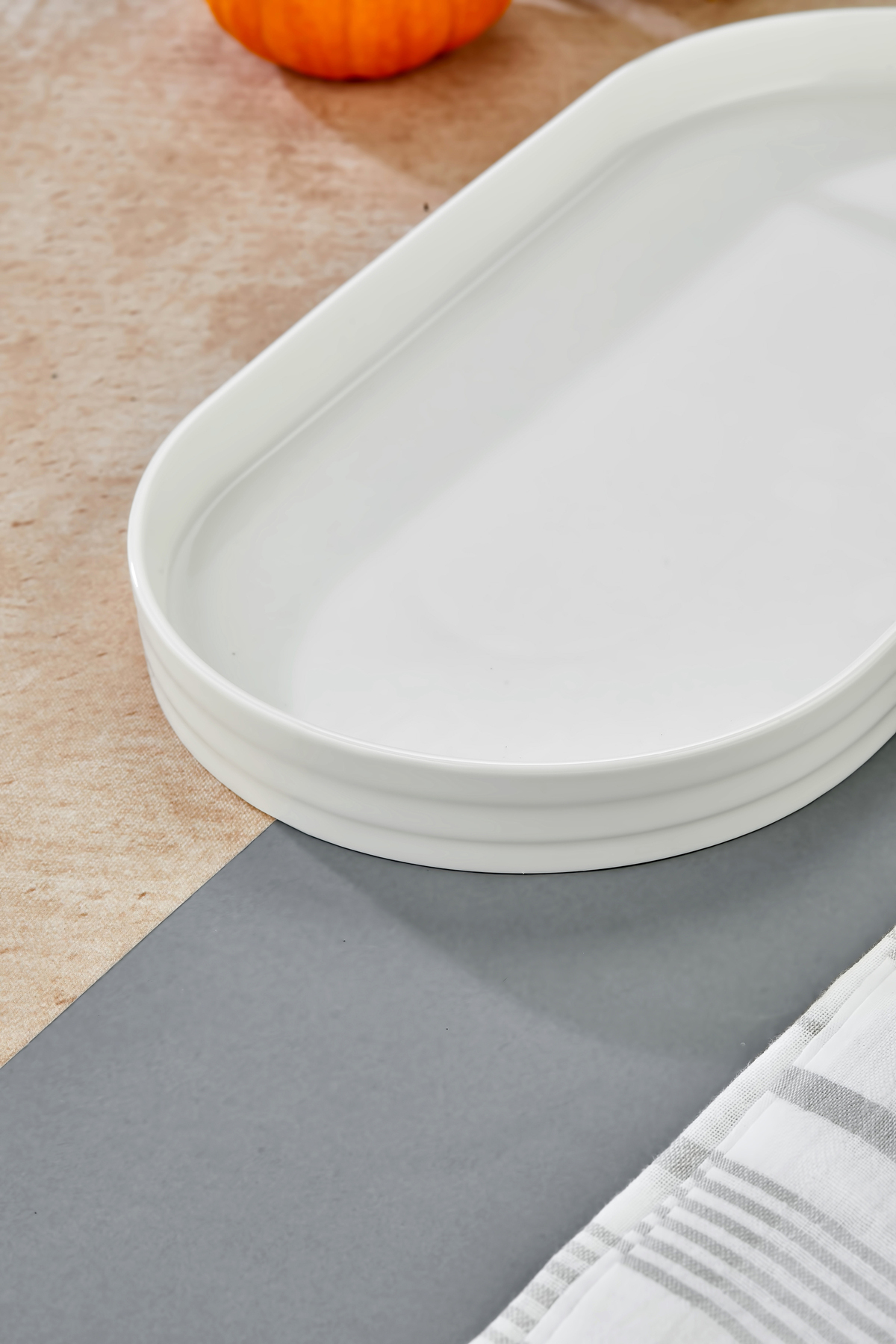 32 Cm Kahvaltı ve Sunum İçin Porselen Servis Tabağı