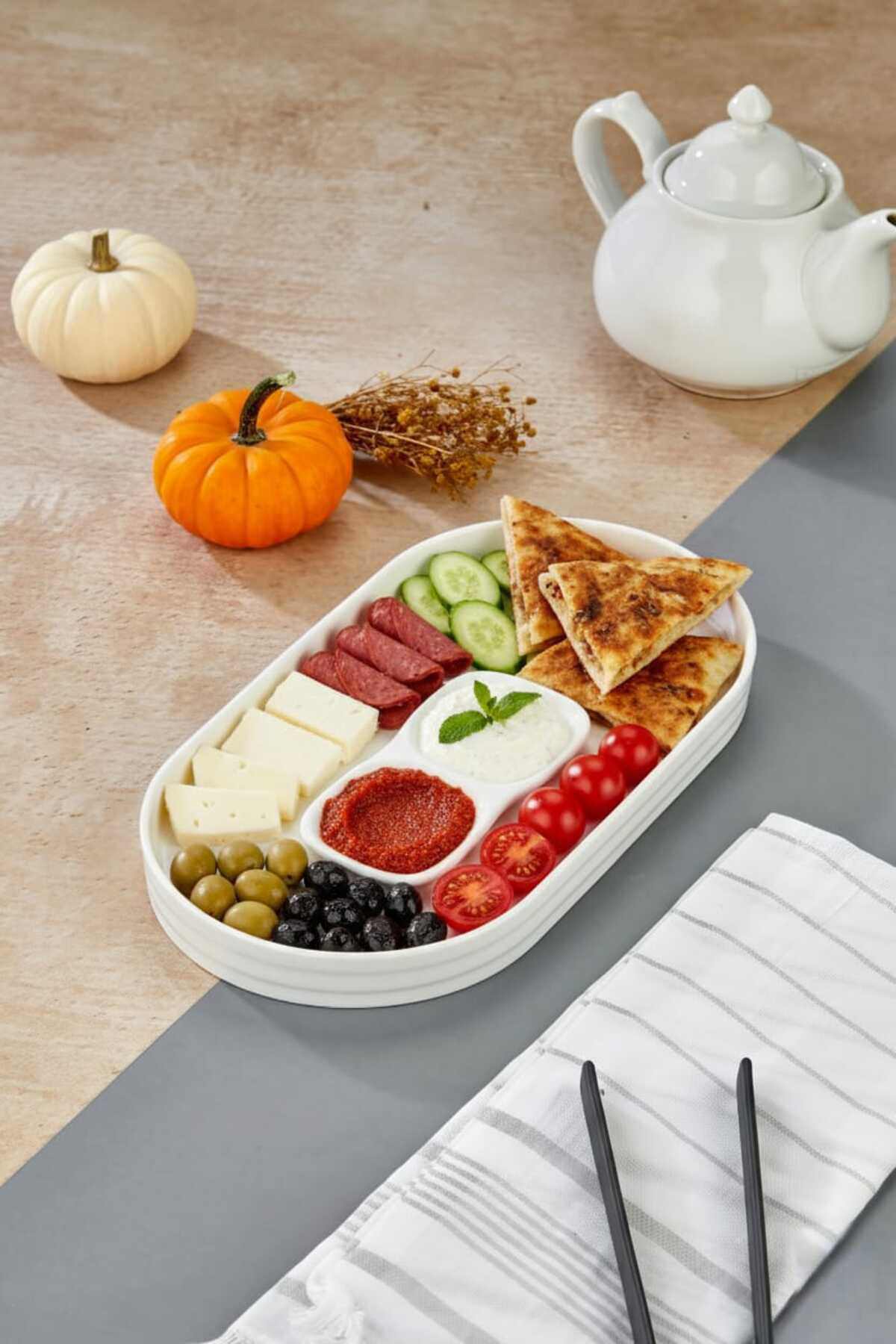 32 Cm Kahvaltı ve Sunum İçin Porselen Servis Tabağı