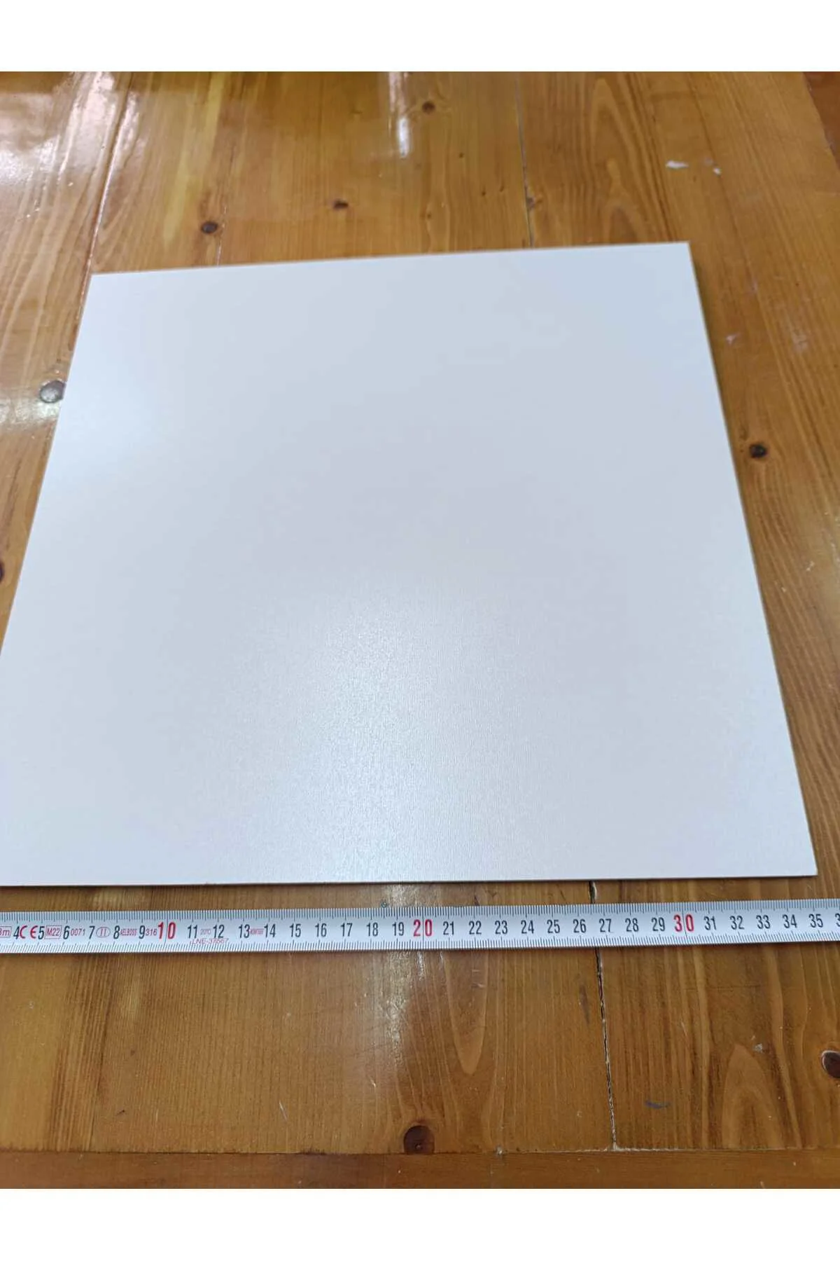 35x35 Cm Beyaz Pasta Altlığı ve Çok Amaçlı Dekoratif MDF Panel - 