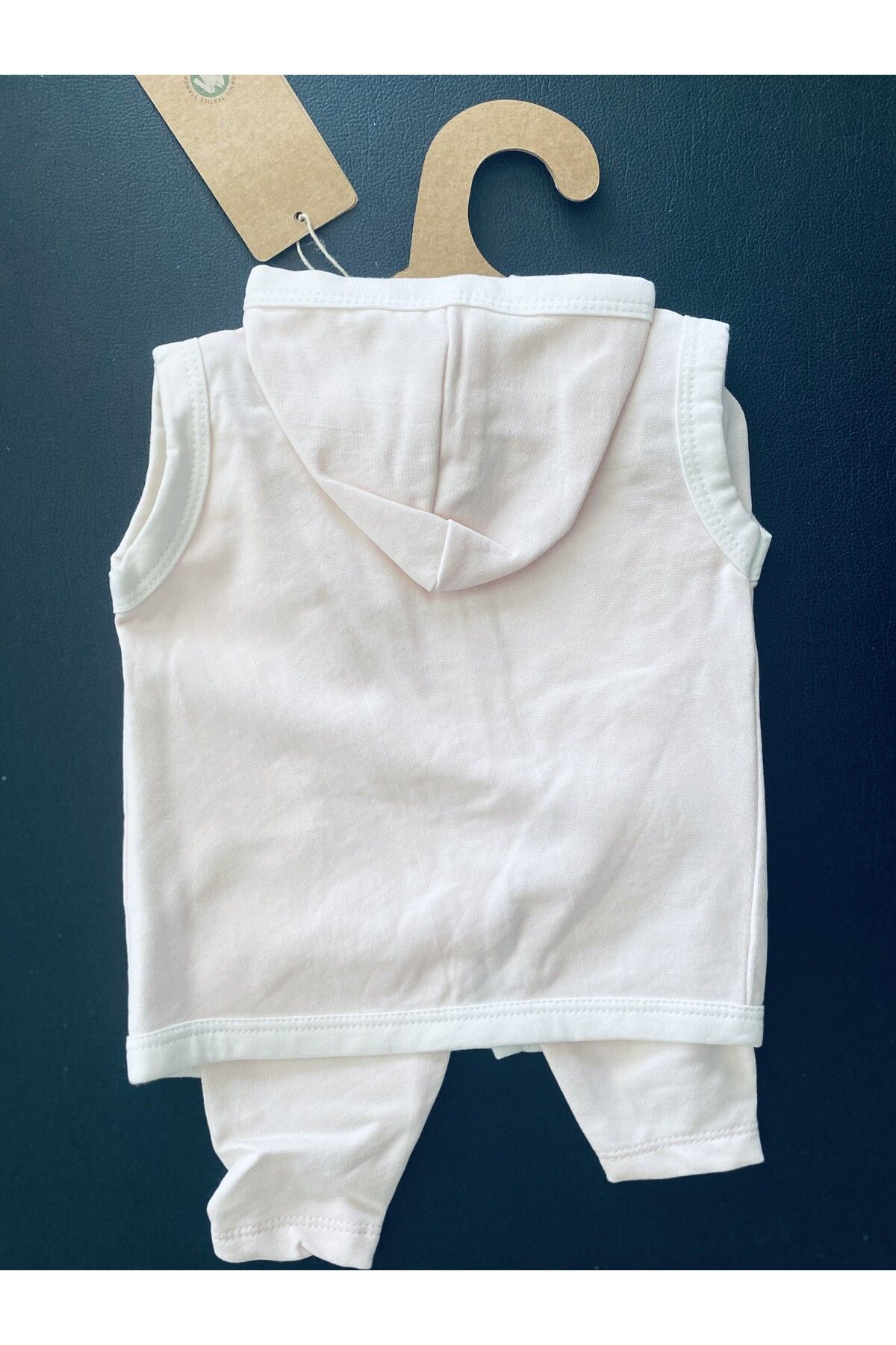 Otel Bukleti 3/6 Aylık Bebek Takımı Pembe