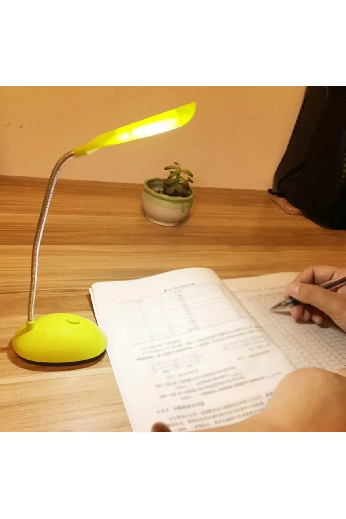 360 Derece Ayarlanabilir Esnek LED Masa Lambası